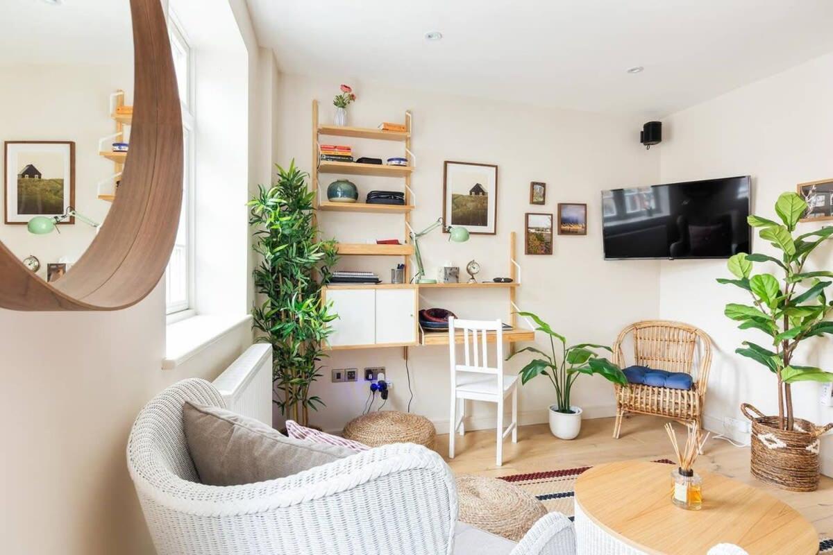 Large Luxury Studio In Heart Of Richmond Richmond  Exterior photo