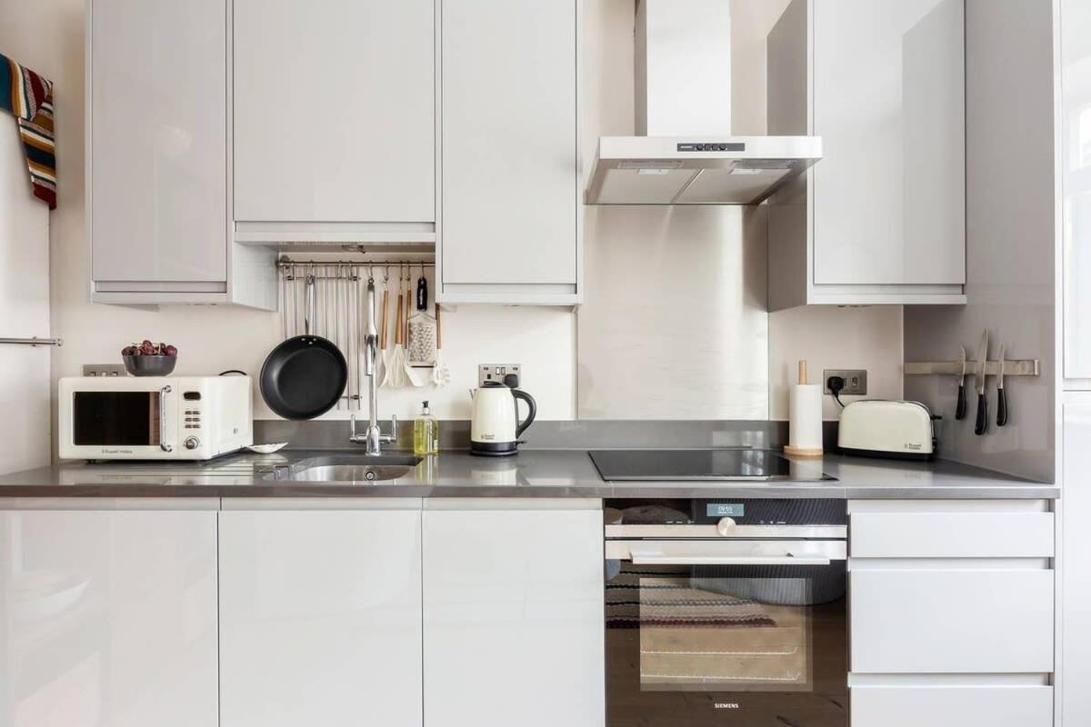 Large Luxury Studio In Heart Of Richmond Richmond  Exterior photo